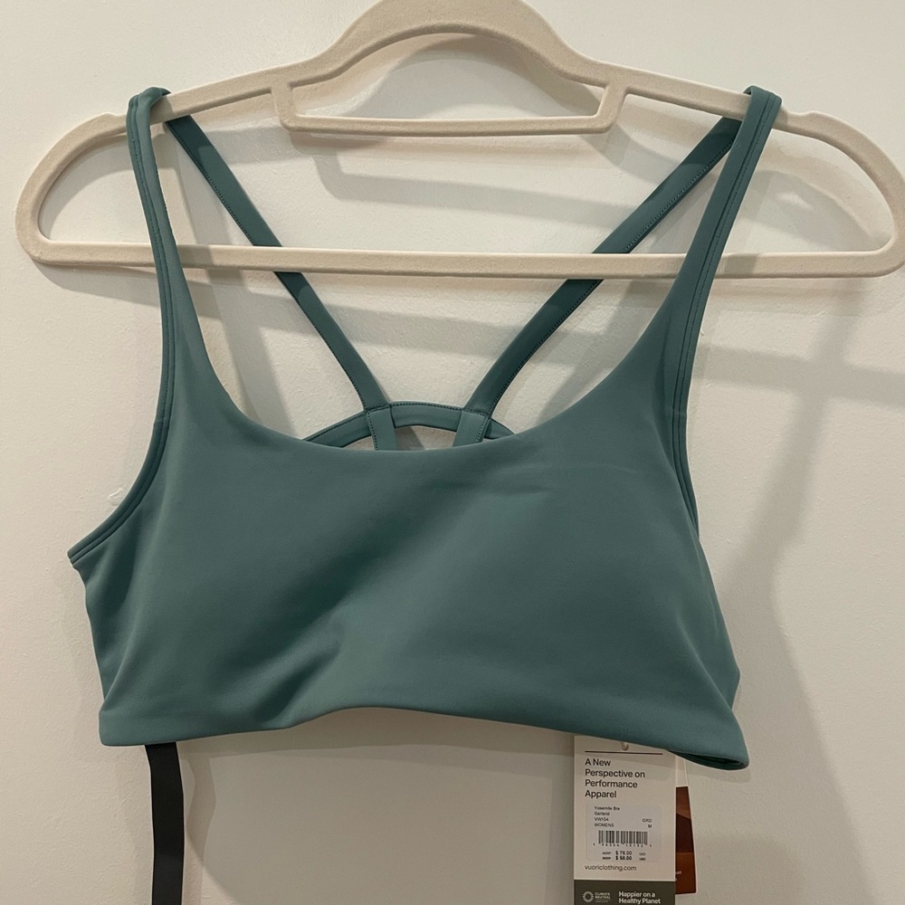 *Brand New* Vuori Yosemite Bra, Garland, Size Medium